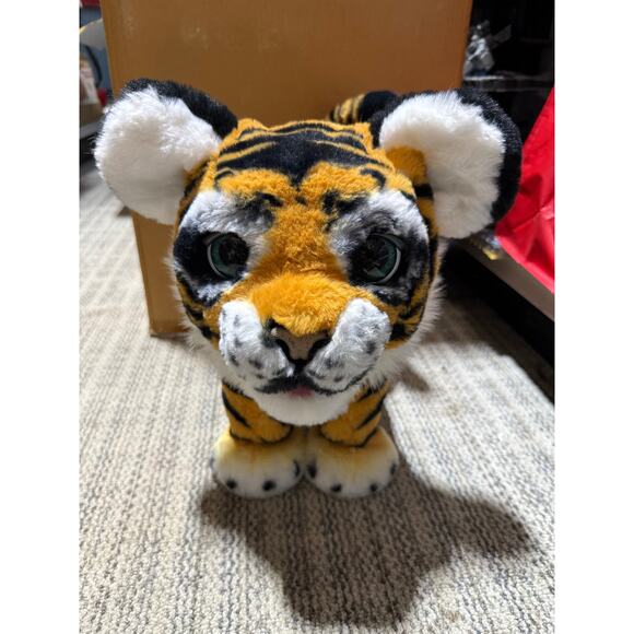 Hasbro Furreal RoarinTyler Tiger Animatronic Plush - Picture 1 of 7